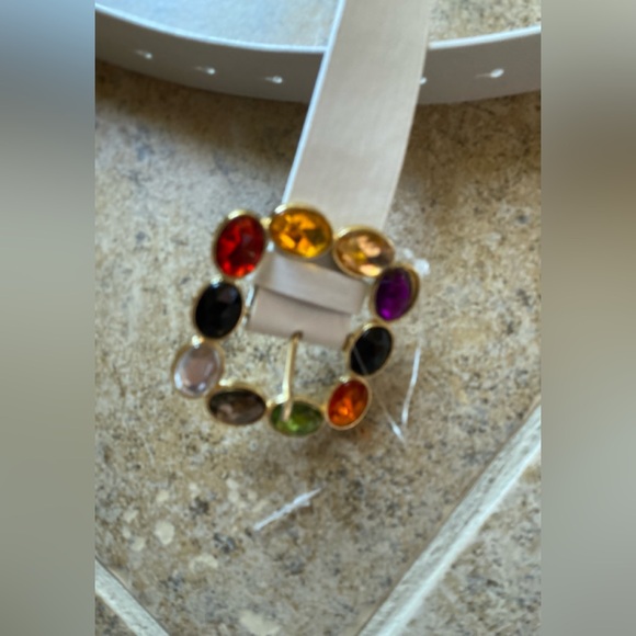 NWOT Narcisse Line - White 1 1/4”W belt with rhinestone buckle, L/XL fits 30-36 - Picture 2 of 6